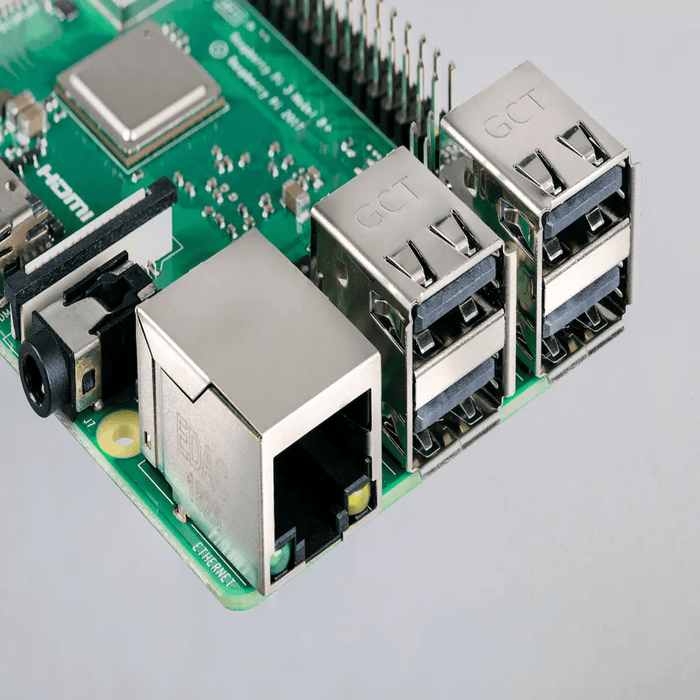 Raspberry Pi3 Model B+ — LynxPi